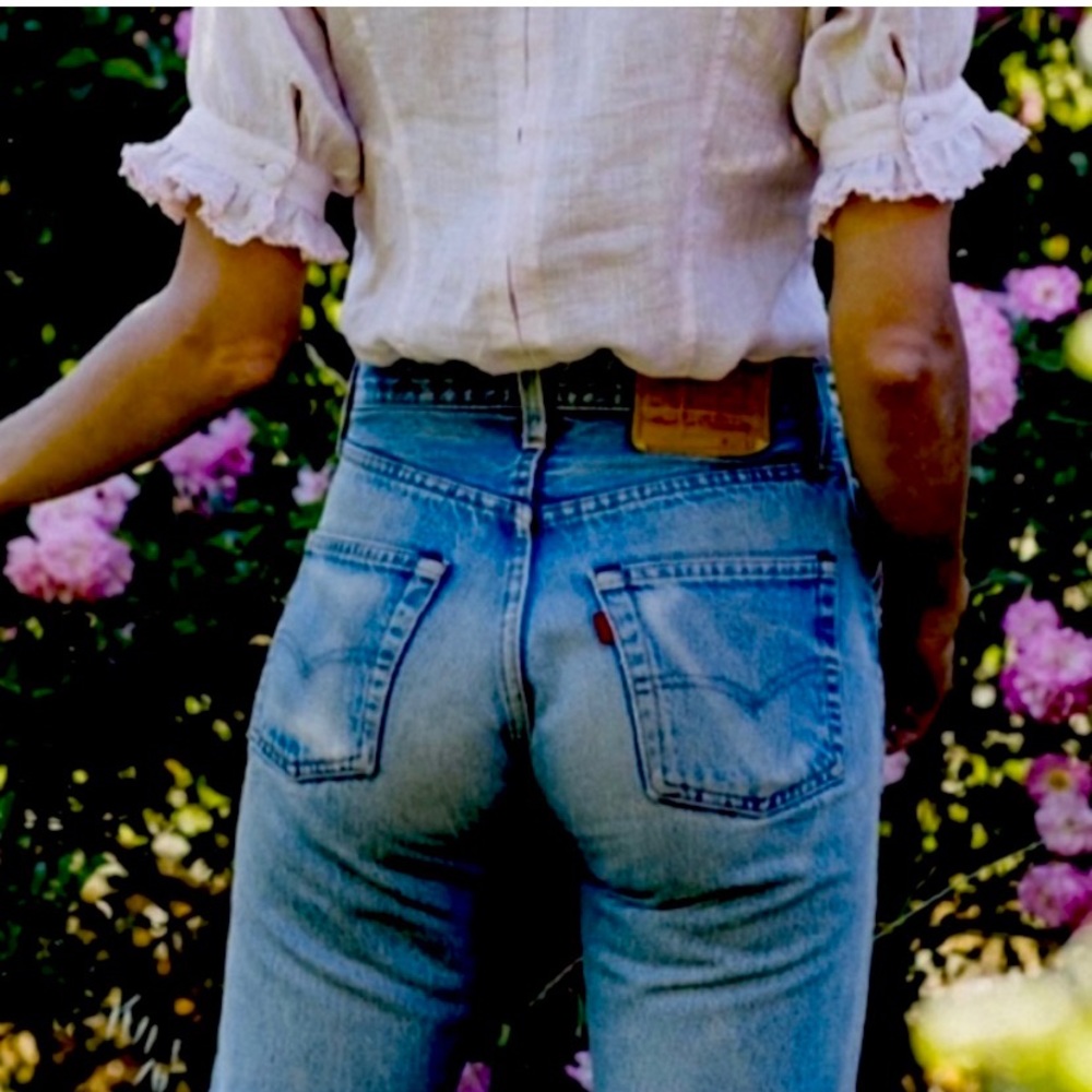 Levi’s | Broken In Short Inseam 501’s in Medium Wash